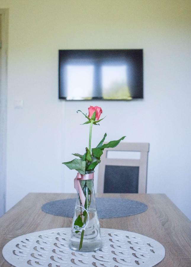 Megan Appartement Lubiatowo  Buitenkant foto